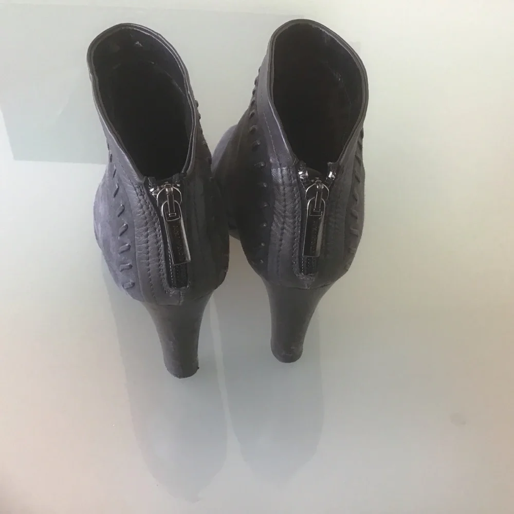 Aquatalia Marvin K Riley Platform Weatherproof Grey Suede Ankle Bootie 6.5 Boots